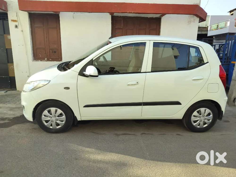 Hyundai I10 Sportz 2012