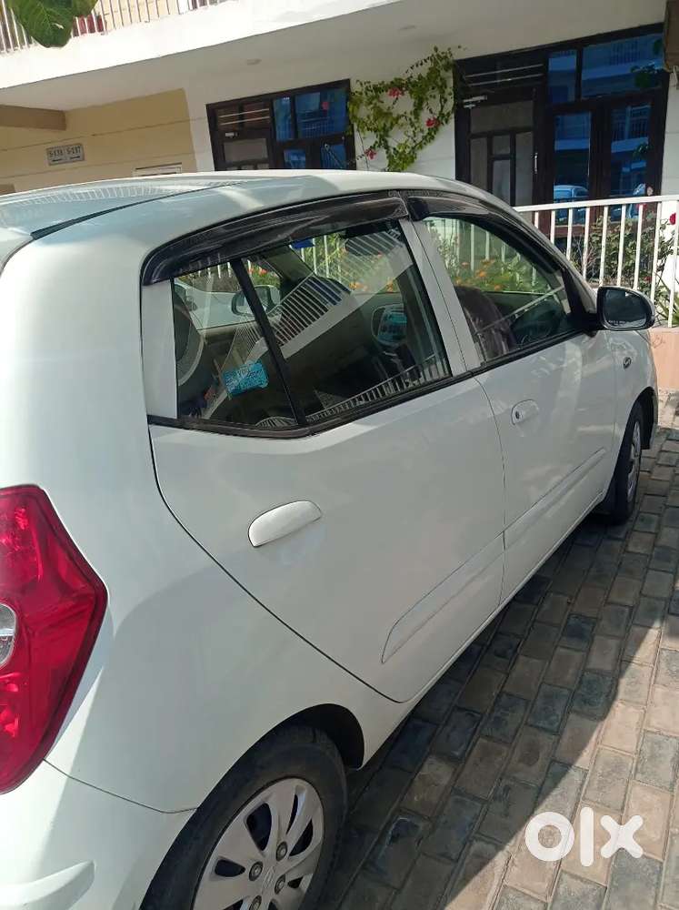 Hyundai I10 Sportz 2012 Petrol Manual