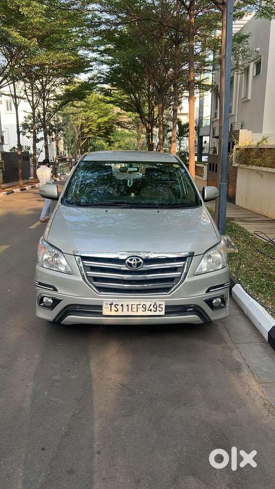 Toyota Innova 2016 Diesel Well Maintained