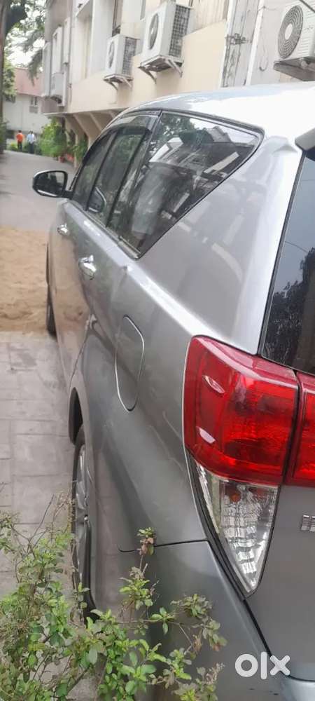 Toyota Innova Crysta 2017