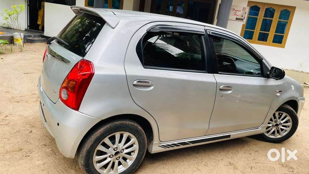 Toyota Car 2012 Manual Petrol