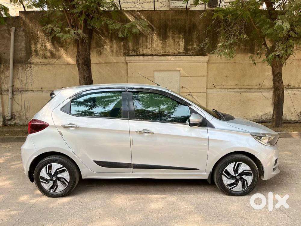Tata Tiago 1.05 Revotorq Xz, 2020, Petrol