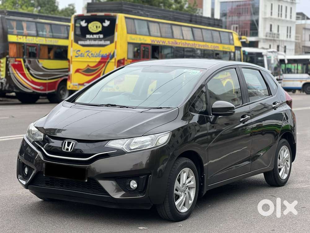 Honda Jazz V Automatic, 2017, Petrol