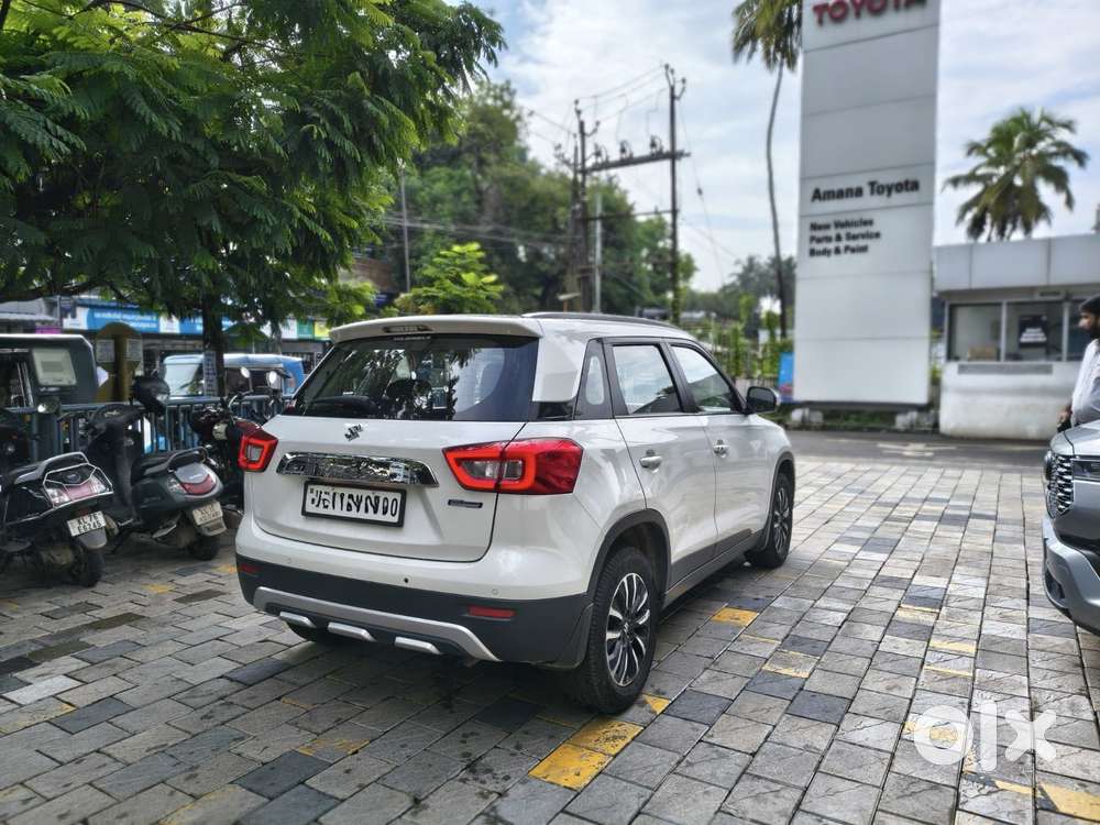 Maruti Suzuki Vitara Brezza 1.5 Zxi Plus At, 2022, Petrol