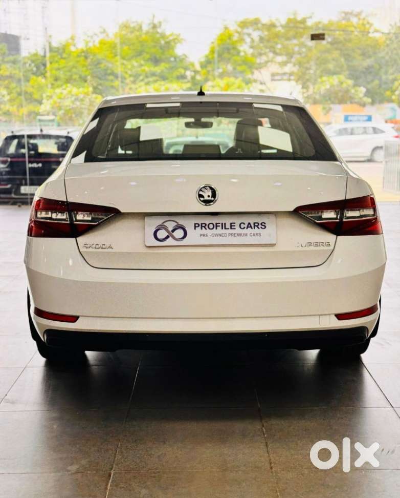 Skoda Superb 2.0 Tsi At L&k, 2017, Petrol