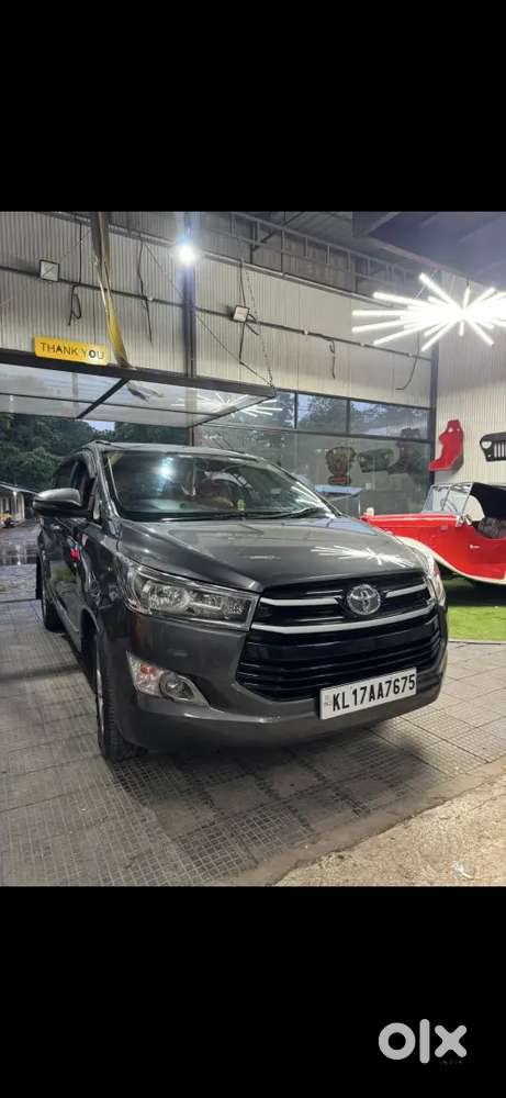 Toyota Innova Crysta 2017 Variant