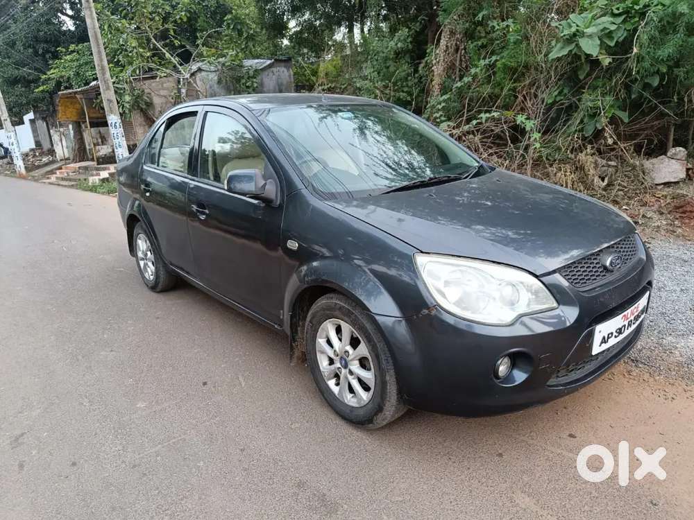 Ford Fiesta Classic 2012 Variant