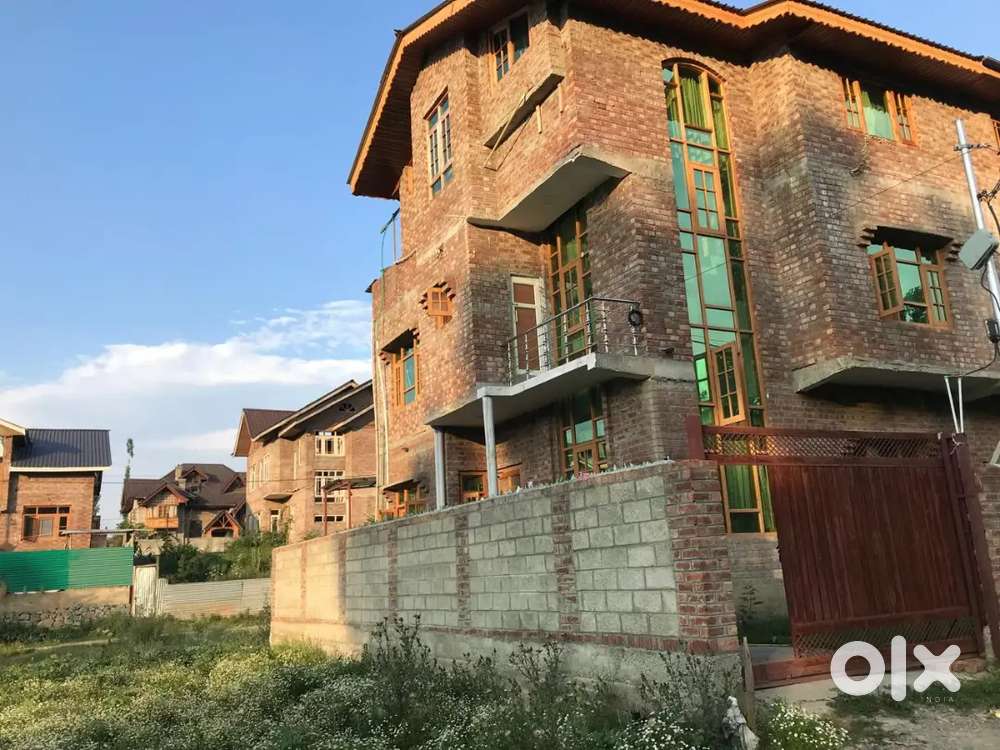 Chinar colony Gopalpora Pora Just 200 metre away from main road