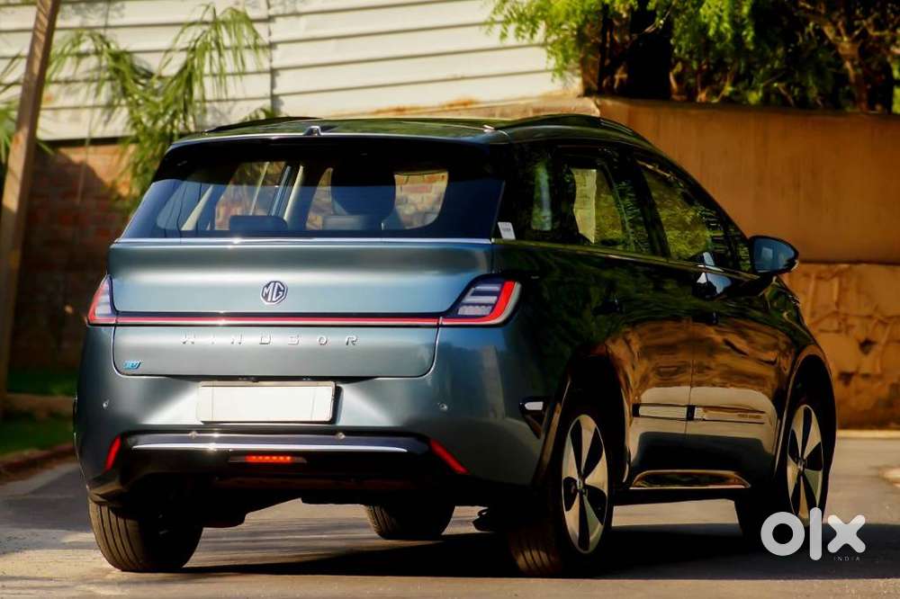 Mg Windsor Ev Essence, 2024, Electric