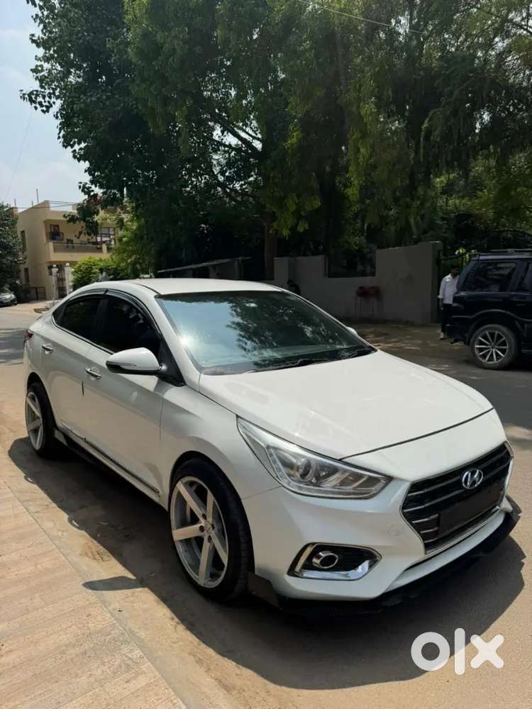 Hyundai Verna 2018 Diesel 90000 Km Driven