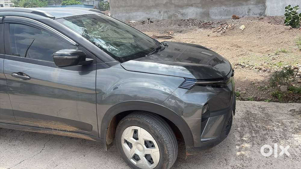 Tata Nexon 2025 Diesel Well Maintained