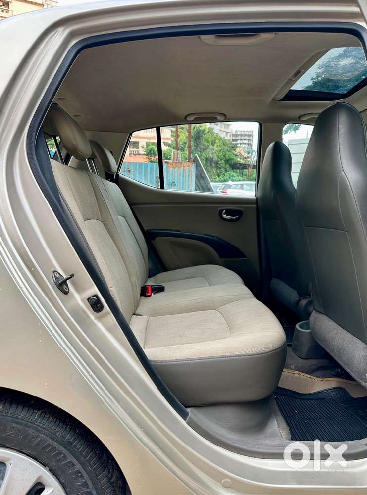 Hyundai I10 Asta Sunroof At, 2012, Petrol