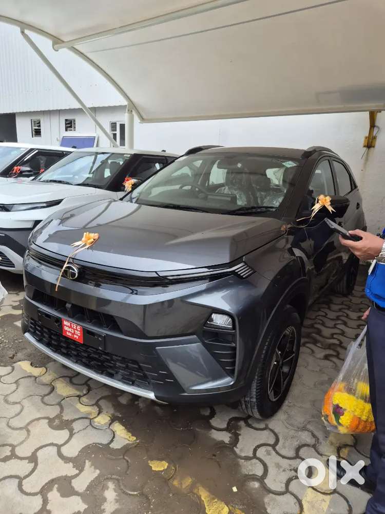 Tata Nexon Creative Petrol 2026