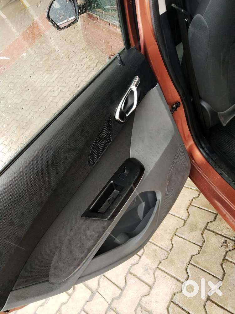 Tata Tigor Petrol 2018