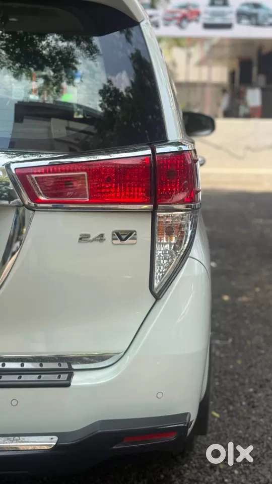 Toyota Innova Crysta 2.4 V 7 Str, 2020, Diesel