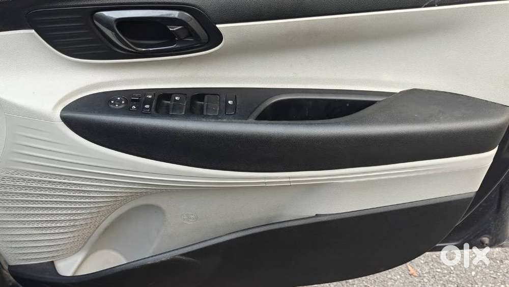 Hyundai I20 Sportz Plus, 2023, Petrol
