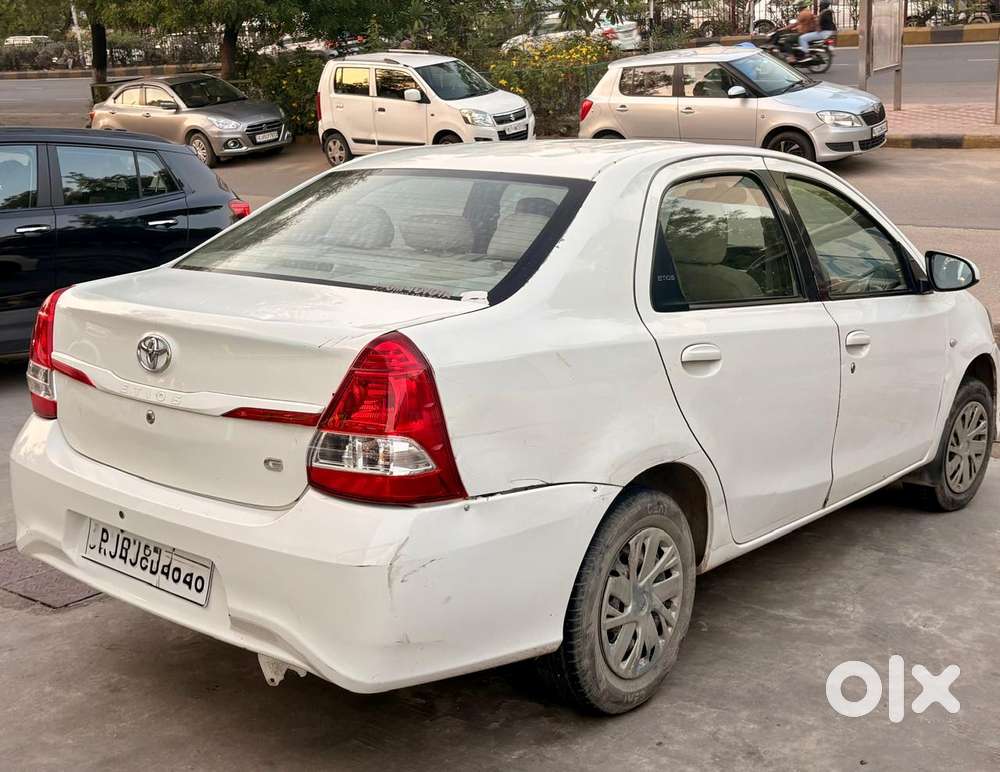 Toyota Etios Cross G, 2018, Petrol