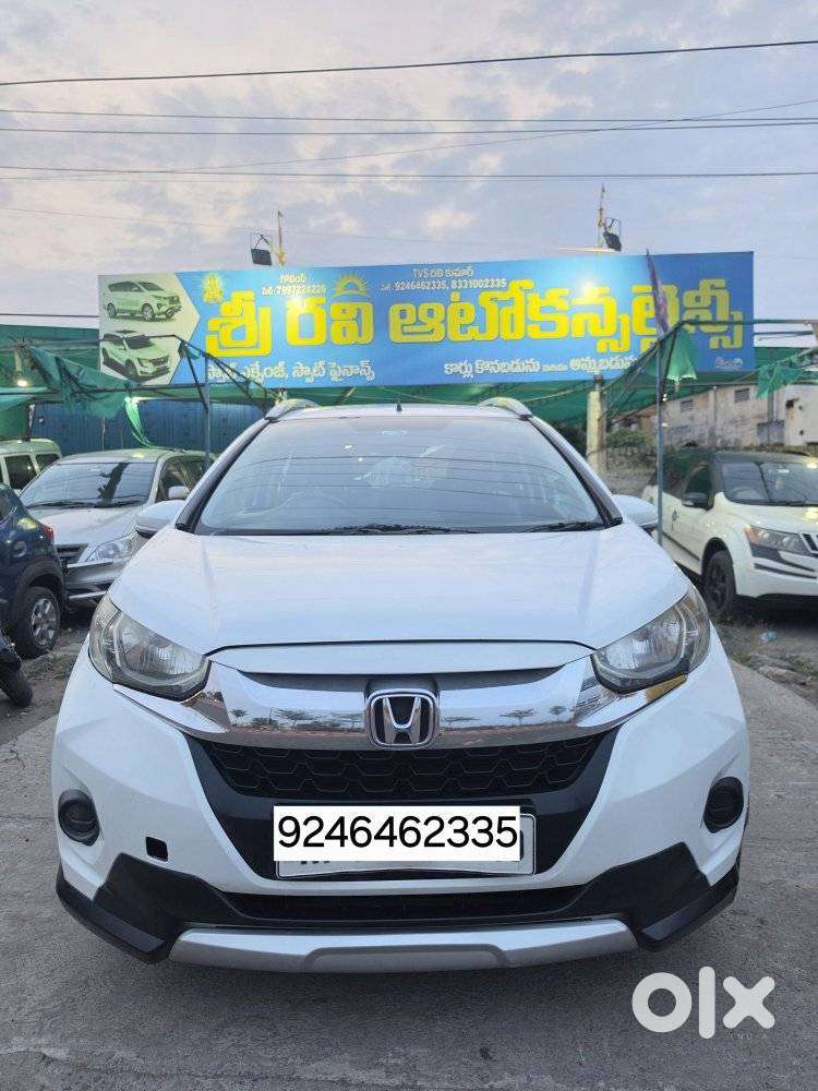 Honda Br-v I-vtec V Mt, 2017, Petrol