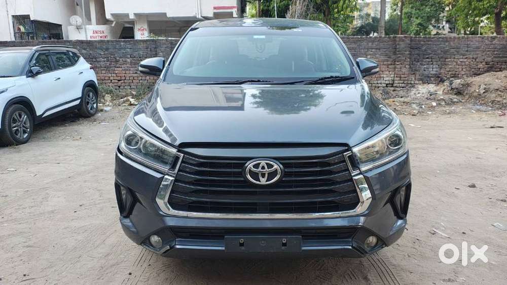 Toyota Innova Crysta 2.4 G Plus Mt, 2017, Diesel