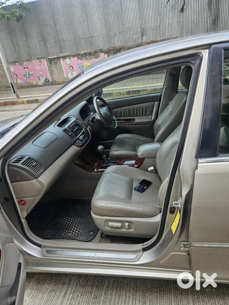 Toyota Camry 2005 Petrol/ Cng 125000 Km Driven Automatic 2.5lt Engine