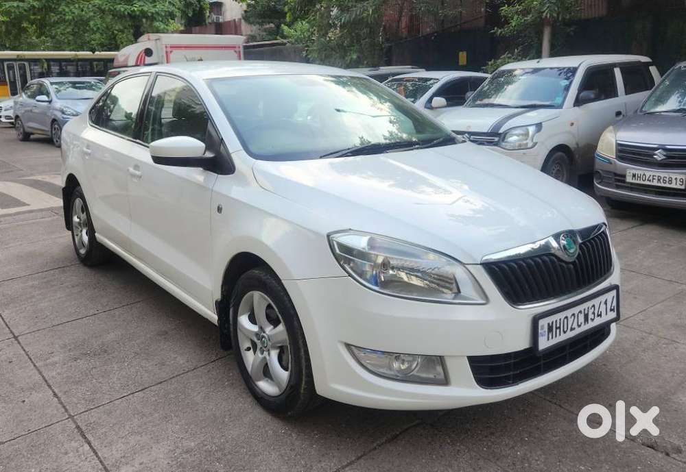 Skoda Rapid 1.6 Mpi Elegance, 2013, Petrol