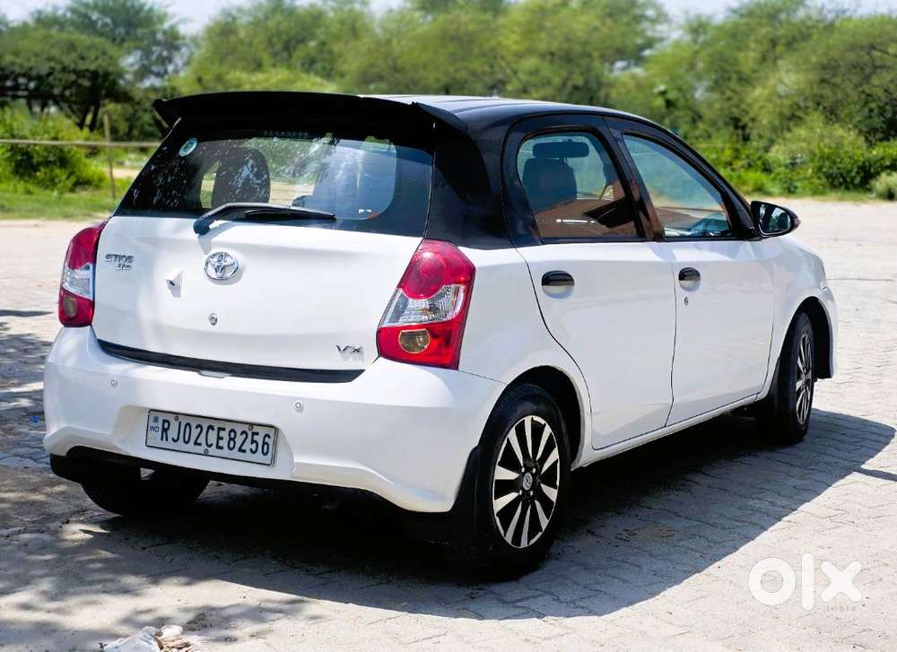 Toyota Etios Liva Vx 2019 Limited Edition, White Colour