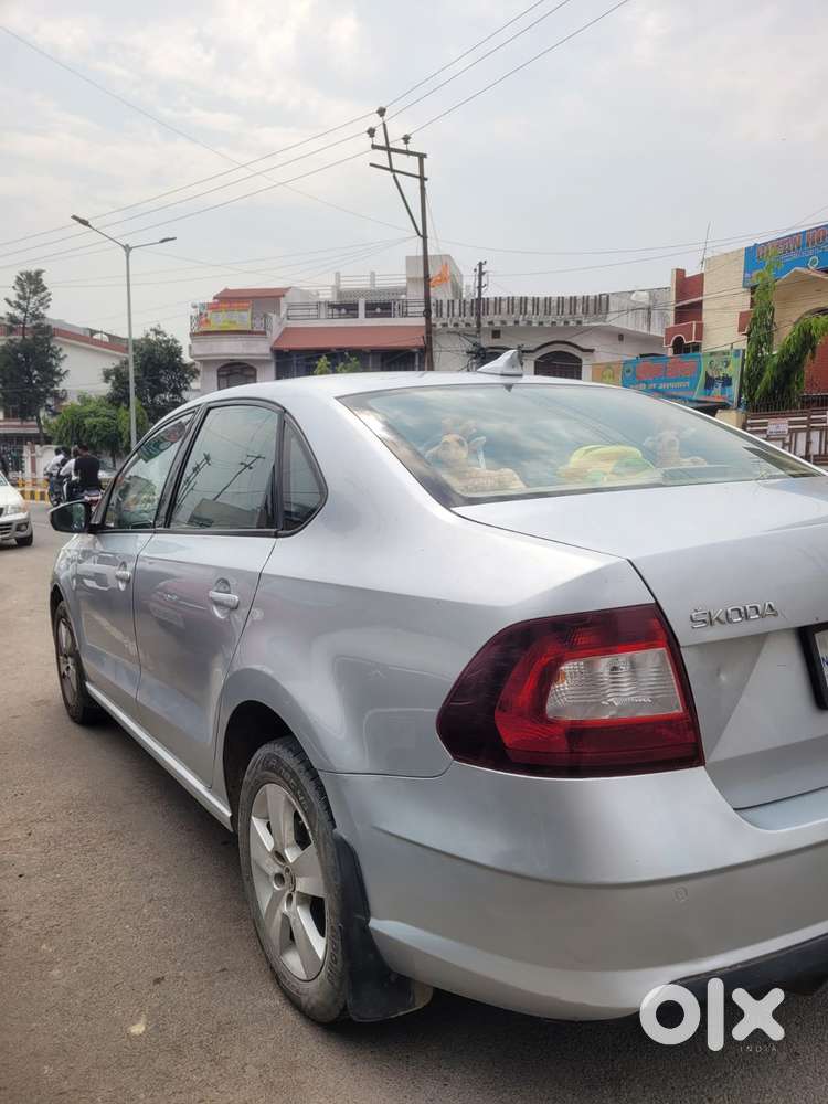 Skoda Rapid 1.5 Elegance Tdi Mt, 2018, Diesel