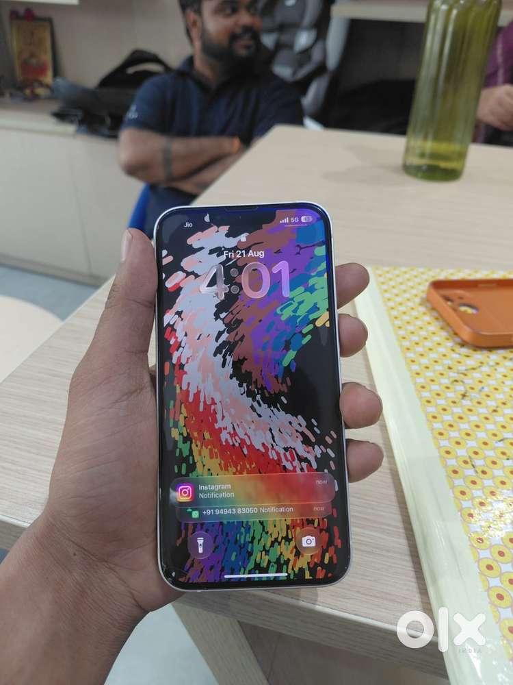 Good condition phone just 12 months phone 90% battery health