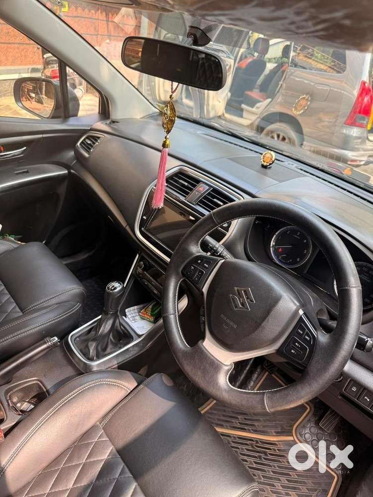 Maruti Suzuki S-cross 2017 Diesel Well Maintained