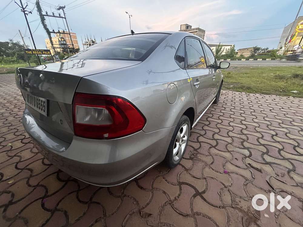 Skoda Rapid 1.6 Mpi Ambition, 2012, Diesel