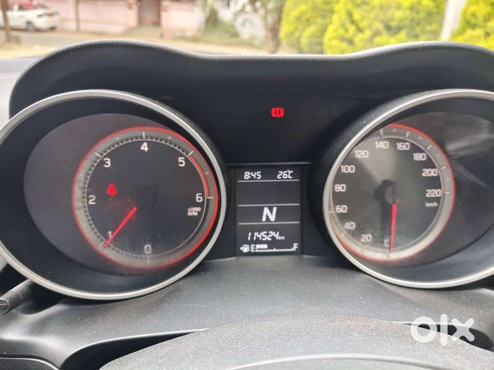 Maruti Suzuki Swift Amt Ddis Vdi, 2019, Petrol