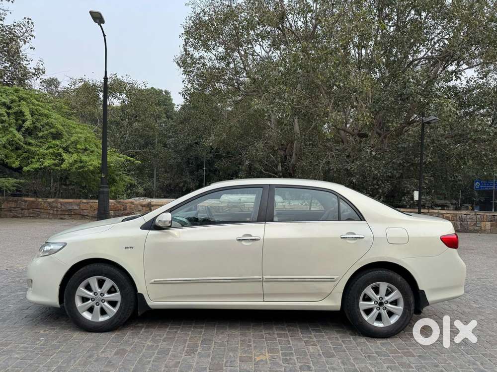 Toyota Corolla Altis