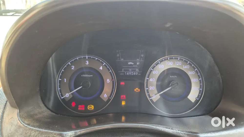 Hyundai Verna 1.6 Sx Crdi 2012