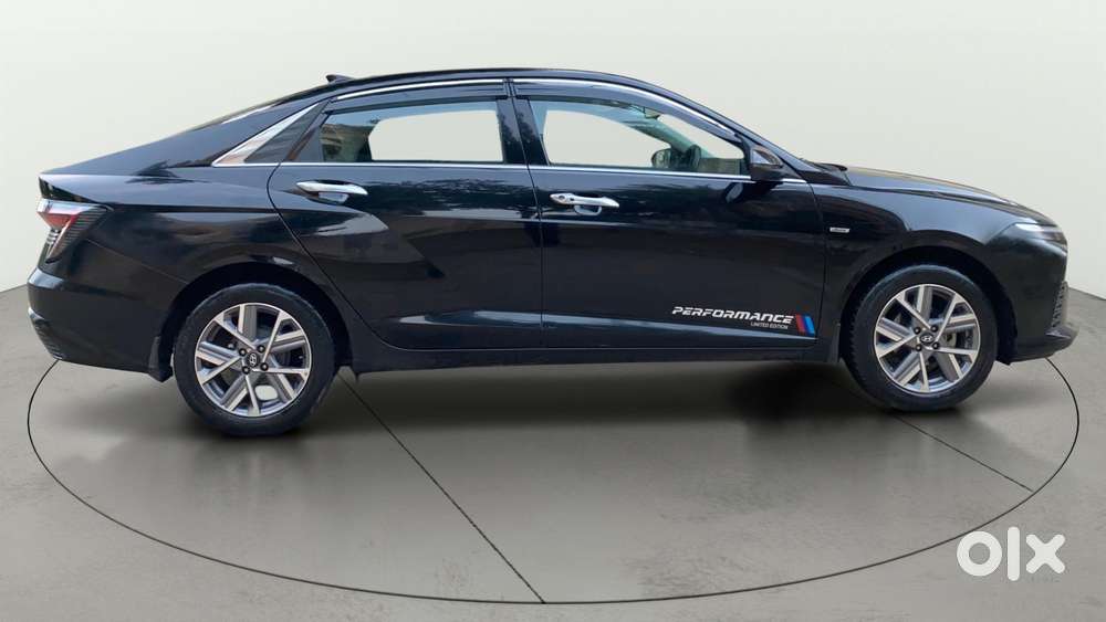 Hyundai Verna 1.5 Sx Ivt, 2023, Petrol