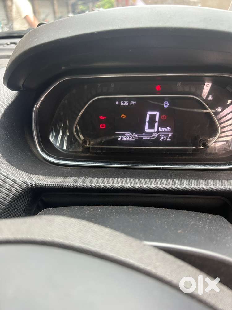Tata Tiago Petrol 2024