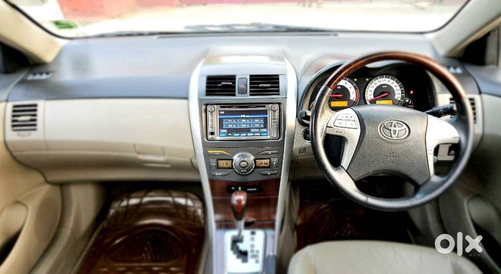 Toyota Corolla Altis Vl, 2011, Petrol