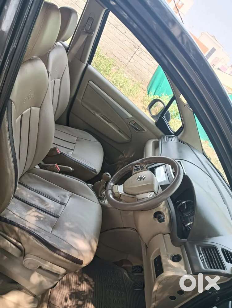 Maruti Suzuki Ertiga 2016 Diesel 106000 Km Driven