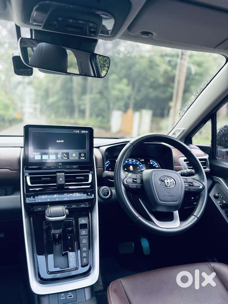 Toyota Innova Hycross 2.0 Zx (o) Hybrid 7 Str, 2023, Electric