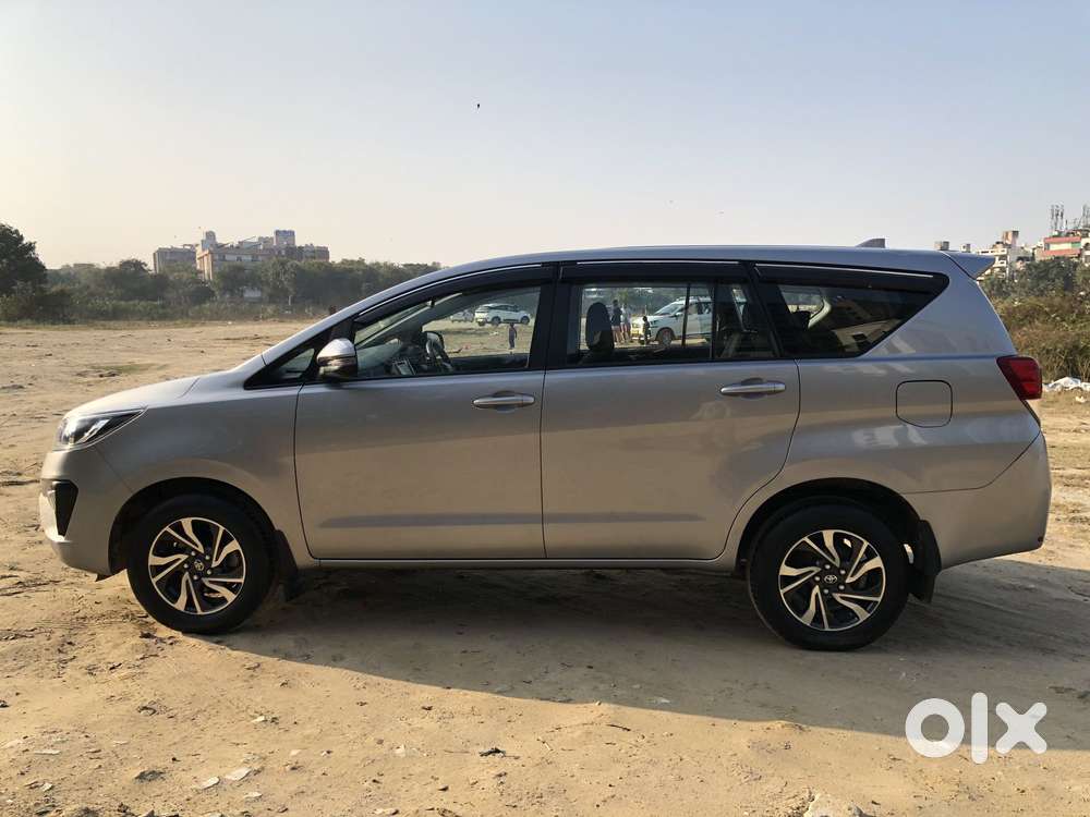 Toyota Innova Crysta [2020-ongoing] 2.4 Gx At 7 Str, 2022, Diesel