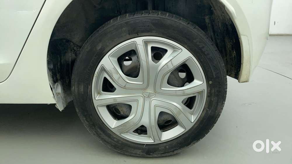 Tata Altroz 1.2 Xt, 2021, Petrol