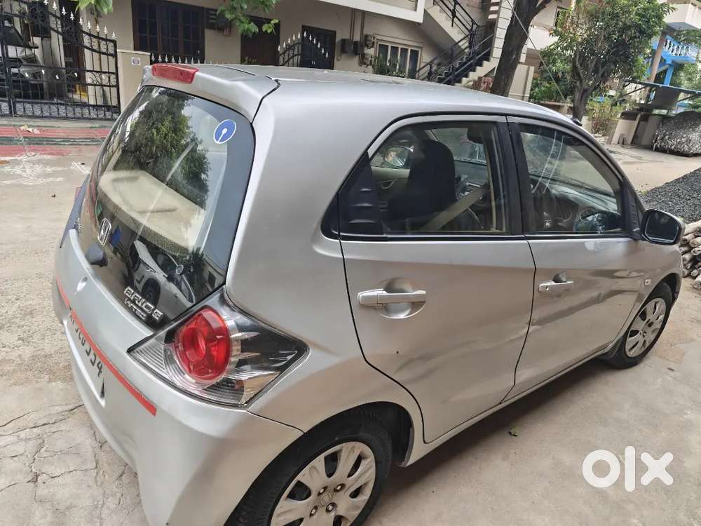 Honda Brio Mt 2012, Used By Sbi Bank Manager