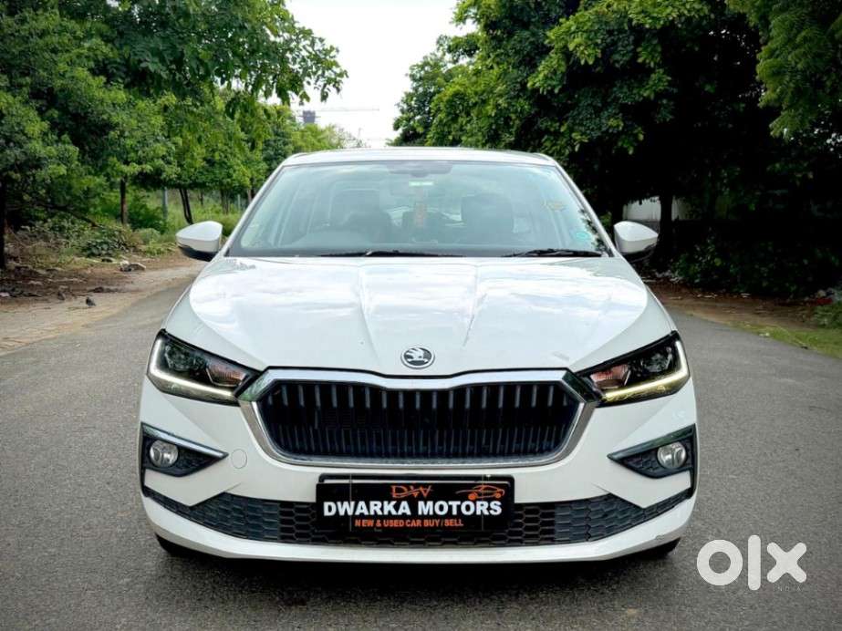 Skoda Slavia 1.0 Tsi Style At, 2022, Petrol