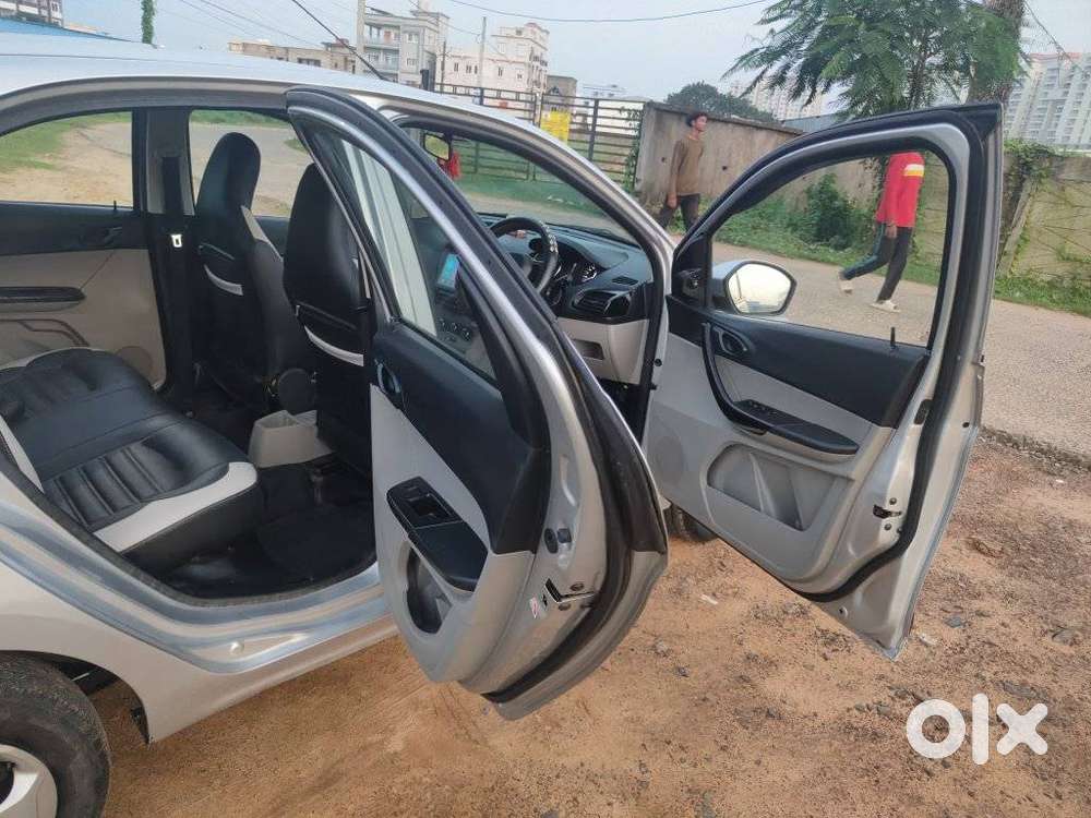 Tata Tiago 1.2 Revotron Xt Rhythm, 2019, Petrol