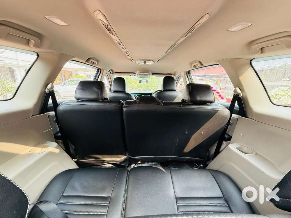 Mahindra Marazzo M6 8str, 2019, Diesel
