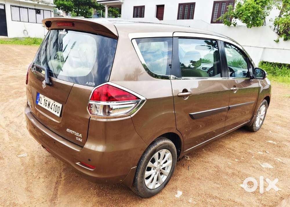 Maruti Suzuki Ertiga Zxi Plus Petrol, 2015, Petrol