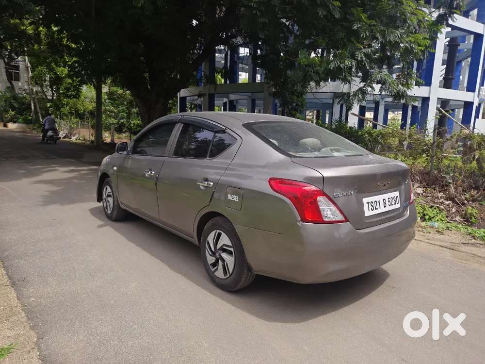 Nissan Sunny Xv D 2013