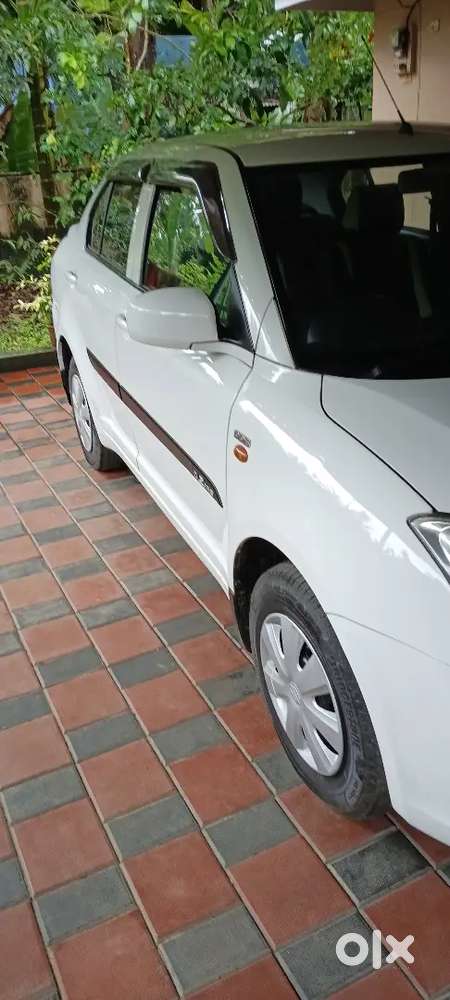 Maruti Suzuki Dzire 2015 Diesel 165000 Km Driven