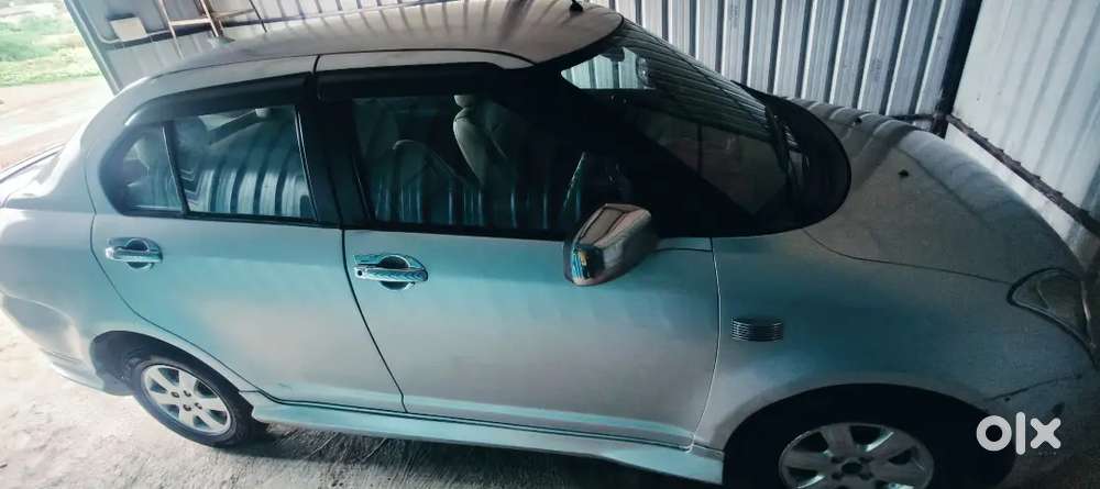 Maruti Suzuki Swift Dzire 2010 Diesel 180000 Km Rr 2030