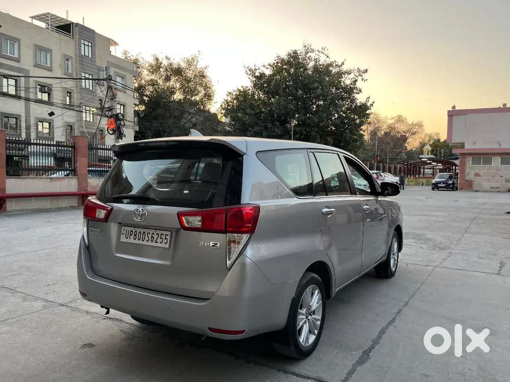 Innova Crysta For Sale-excrllent Condition