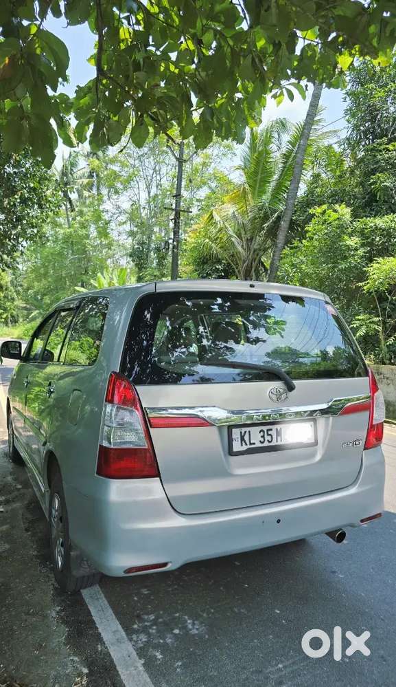 Toyota Innova 2.5 G 2012, Re Registered.